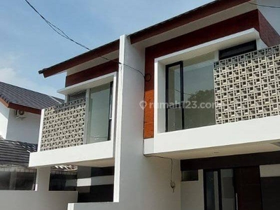 Dijual Rumah Baru 2 Lantai di Teras Grandwiz Residence Bekasi