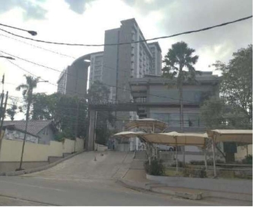 Dijual tanah dan bangunan apartemen di Serpong - Tangsel - Lelang