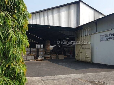 Disewakan Gudang Bagus Dan Kokoh di Jl. Raya Narogong Bekasi