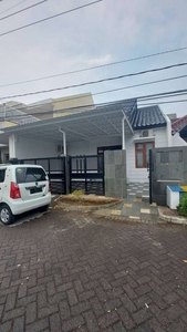 Disewakan Rumah 1 lantai BABATAN PRATAMA XIX