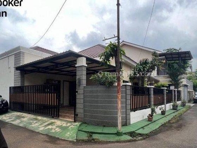 Disewakan Rumah Dalam Komplek Di Pondok Bambu Duren Sawit Jakarta Timur