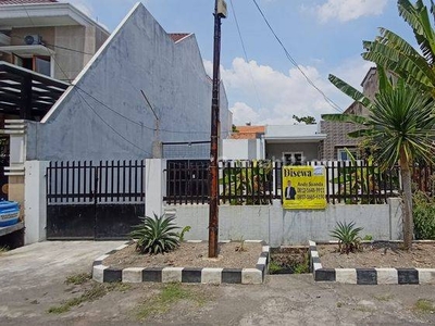 Disewakan Rumah di Gayungsari Barat Surabaya