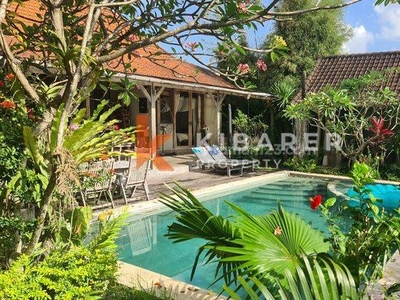 Gorgeous Five Bedroom Villa For Living In Kerobokan Will Be Available 16th December 2023 Yrt2533