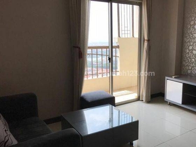 Murah Apartemen Waterplace Penthouse Lantai 35, Semi Furnish