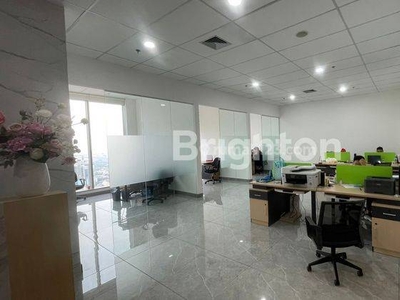 Ruang Usaha di Gold Coast Office PIK