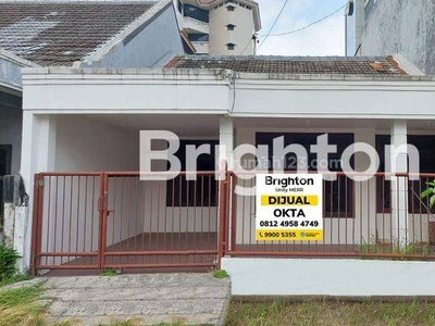 RUMAH 1.5 LT DI JL MANYAR REJO SURABAYA