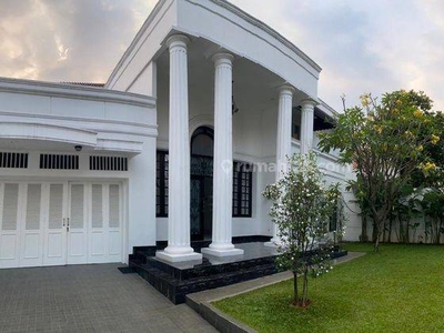 Rumah 2 Lantai Bagus Unfurnished HS di Pondok Indah, Jakarta Selatan