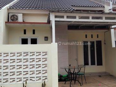 RUMAH DI JUAL CEPAT LOKASI DEKET TOL PAMULANG