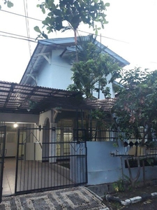 Rumah dijual di Bintaro Jaya Sektor 3A Jalan Mandar Siap huni