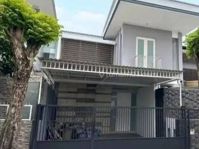 Rumah Minimalis Perumahan Elit Graha Family Surabaya Wp