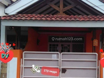 Rumah Orange Kondisi Keren di Permata Harapan Baru 72851 Dv