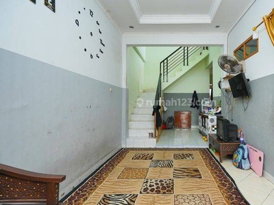 Rumah SHM Siap Huni di Bekasi Harga Nego Bisa Kpr J16957