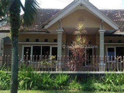 Rumah Siap Huni Strategis Daerah Buah buahan Tengah Kota Malang