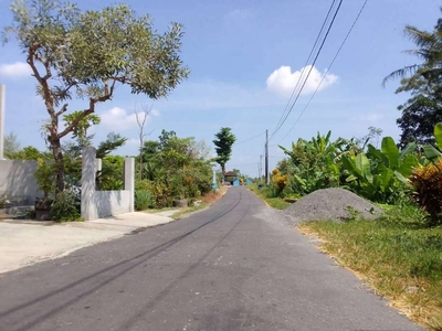 Spot Strategis Tanah Jogja, Lingkungan Kost Jakal km 10, Siap Bangun