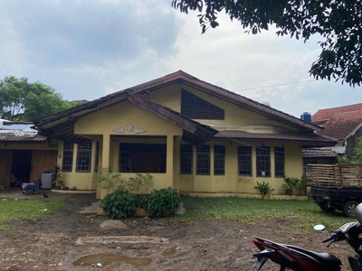 Tanah Bonus Rumah Bagus di Jalan Ridwan Rais Beji Depok Sertifikat SHM