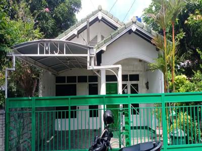 Rumah di Mantrijeron barat pasar Prawirotaman dekat kraton Yogyakarta