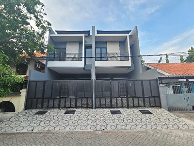 BARU GREESS Rumah Mininalis 2 Lantai Medokan Asri Rungkut Surabaya