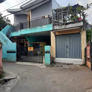 DIJUAL BU Rumah+kost 12 pintu + 1 kontrakan di Tanjung Barat