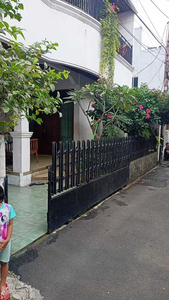 Dijual Cepat Rumah di Pulo Asem, Jakarta Timur