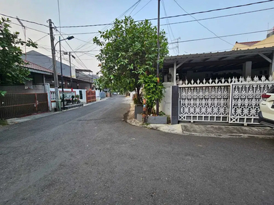Dijual Murah Rumah hook di Pulo Gebang Permai Jakarta Timur