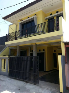 Dijual Rumah 2 lt, Daerah Margahayu Raya, Bandung Timur