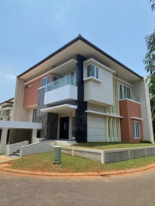 Dijual Rumah Di The Green BSD