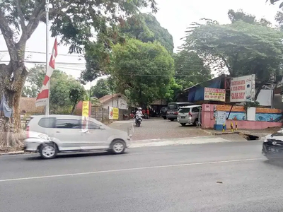 Dijual Rumah Istimewa Strategis di Pinggir Jalan Sultan Agung Semarang