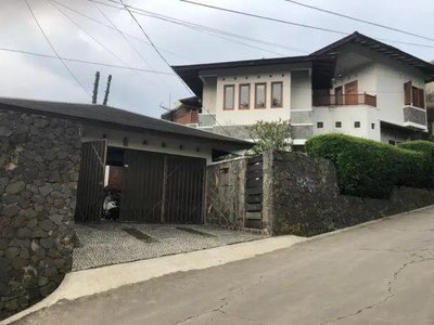 Dijual Rumah Jl. Gegerkalong Toonggoh Bandung