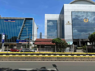 Dijual Rumah Lama Hitung Tanah Gunung Sahari Raya Jakarta Pusat