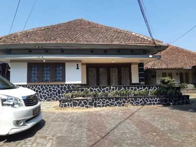 Dijual Rumah Luas Strategis Pusat Kota Bandung