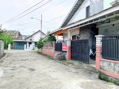 Dijual Rumah Macan Kumbang area Premium Demang Lebar Daun