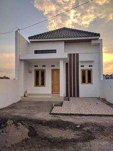 dijual rumah pesan bangun SHM ready di gumpang selatan tyfountex