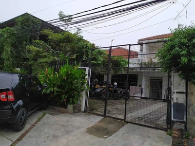 Dijual Rumah Strategis Siap Huni di Tebet Timur Jakarta Selatan