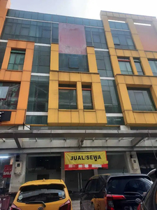 Disewakan/Dijual ruko 4.5 Lantai Jl. Boulevard Kelapa Gading