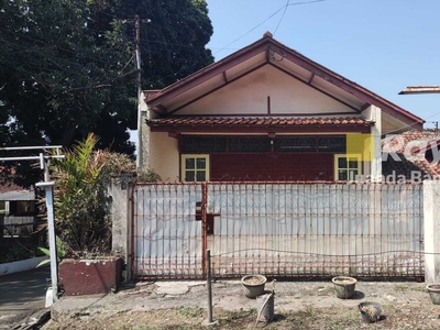 Dijual HITUNG TANAH SAJA! Rumah Luas 1 Lantai Kanayakan, Dago. Ba