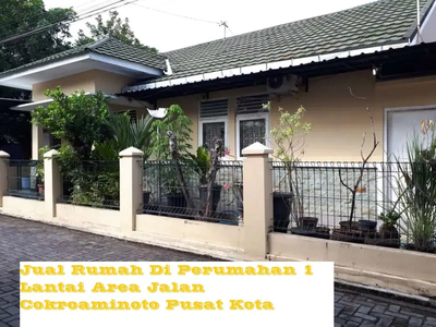 Jual Rumah Di Perumahan 1 Lantai Area Jalan Cokroaminoto Pusat Kota