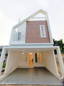 MURAHREADY HUNI di JAKARTA SELATAN.Rumah baru KM UTAMA ada BATHTUB nya
