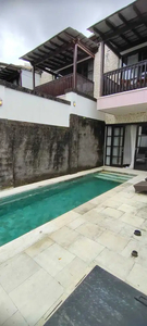 Private Villa Jimbaran Bali 2 Lantai Semi Furnish Siap Huni