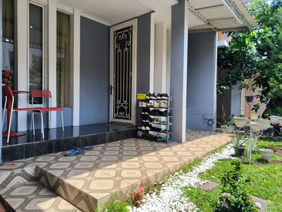 Rumah 2 Lantai Bagus Semi Furnished di Topaz Gading Serpong