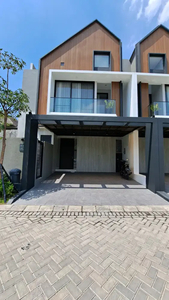 Rumah Baru di Citraland Surabaya Barat