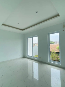 Rumah Baru Modern Minimalis 2 Lantai @Bukit Palma