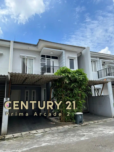 Rumah Cantik 4 KT Siap Huni Di Green Linea Bintaro Fn12243