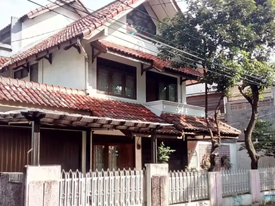 Rumah di Bantarjati, pusat kota Bogor, bisa nego