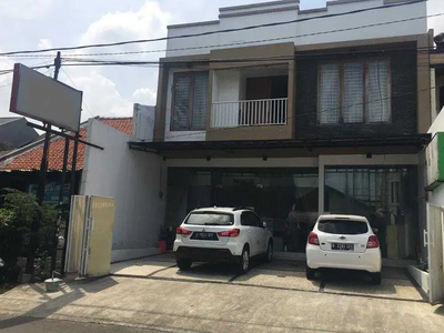 Rumah di Jl Raya Bintaro Tengah, sektor 2