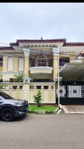 Dijual Rumah Mewah Asri dalam Kompleks di Lebak Bulus, Jakarta Se