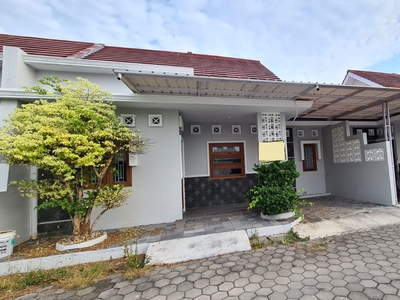Dijual Rumah Minimalis Cocok Untuk Keluarga Muda di Pelem Asri Cl