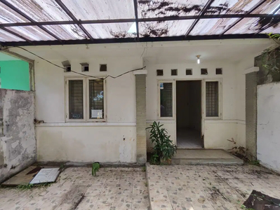Rumah Seken Free Renovasi di Perumahan Graha Cilebut Siap KPR J-20655