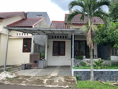 Rumah Stratrgis Siap Huni di Jalan Bukit Nirwana Raya 1 Harga Nego J-