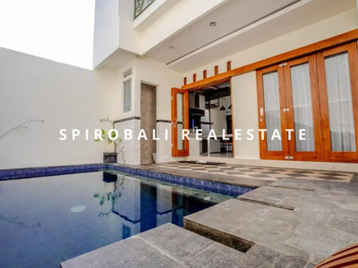 Yearly Rent Beautifull 3 Bedrooms Full Furnished House in Sanur