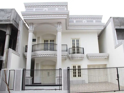 325. Rumah classic Mewah Taman International Citraland